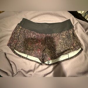 Lululemon Speed Up Shorts Size